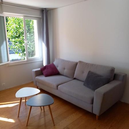 Nantes Aeroport 1-5 Couchages-Parking-Jardin Bouguenais Exterior foto